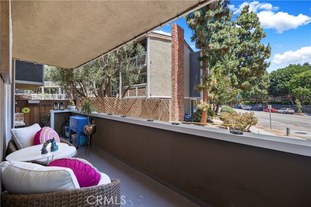 Detail Gallery Image 27 of 58 For 6315 Green Valley #100,  Culver City,  CA 90230 - 2 Beds | 2 Baths