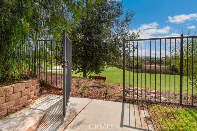 38552 Members Club Drive, Murrieta CA: https://media.crmls.org/medias/36588682-be94-4d9b-a60e-ba64098d8d4c.jpg