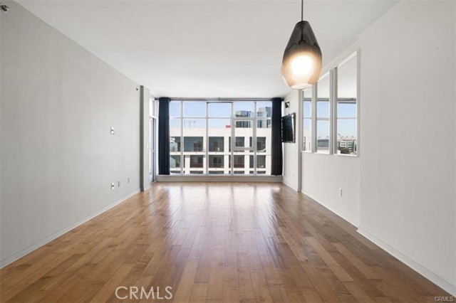 property-img