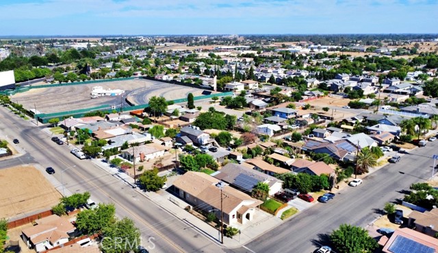 900 Sonora Street, Madera CA: https://media.crmls.org/medias/3659200c-1a3b-4edc-924e-be451fbd1b85.jpg