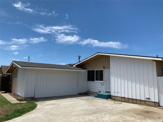 541 N Palm St, La Habra, CA 90631