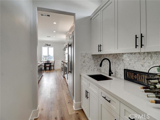35886 Wildwood Crest Drive, Yucaipa CA: https://media.crmls.org/medias/36594197-4418-4ad1-ba0a-291461b5a2a4.jpg