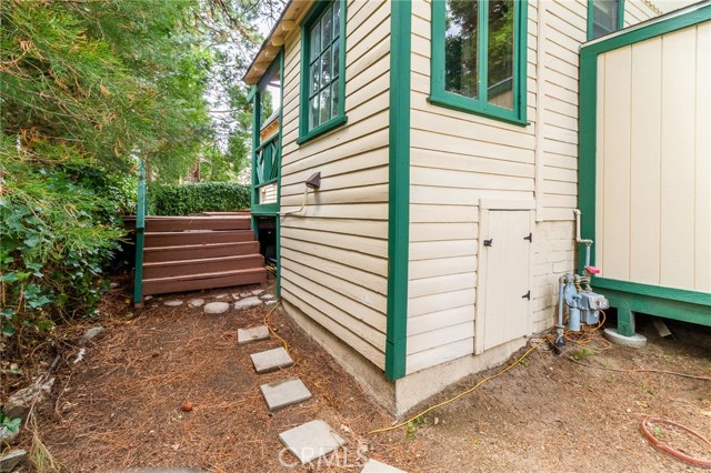 Detail Gallery Image 29 of 30 For 26370 Alpine Lane, Twin Peaks,  CA 92391 - 2 Beds | 1 Baths
