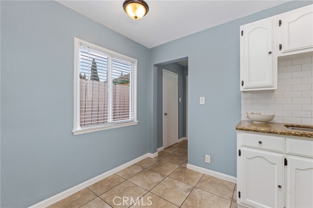 1048 S Record Avenue, East Los Angeles CA: https://media.crmls.org/medias/3659c456-2261-4b79-bd51-a70e162bea96.jpg