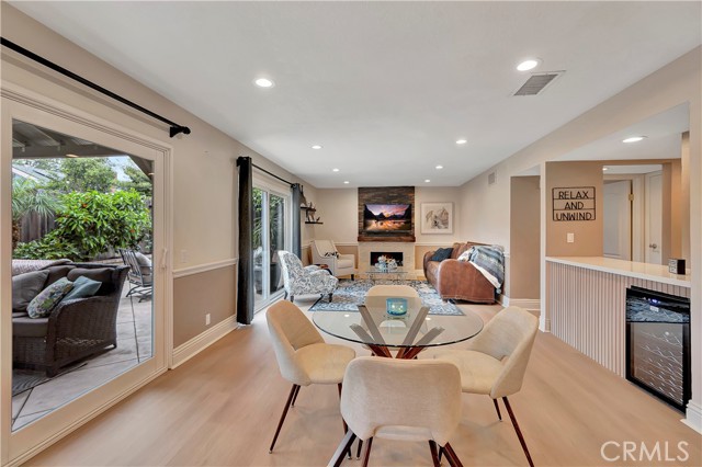 22471 Rippling Brook, Lake Forest CA: https://media.crmls.org/medias/3659fec4-84ce-44bc-b8cf-dfd7490eb301.jpg