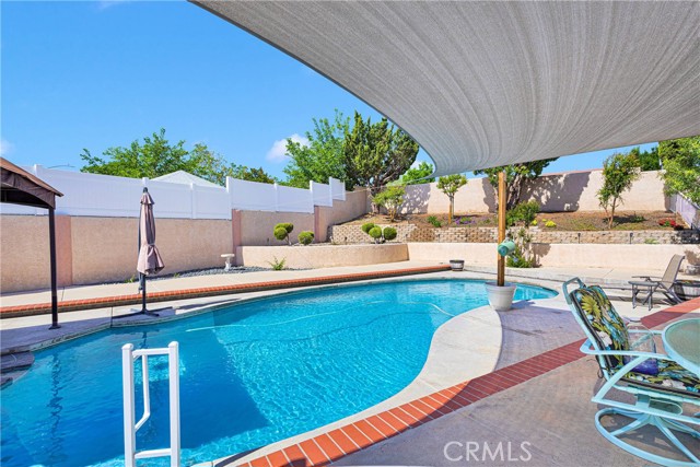Detail Gallery Image 43 of 62 For 12546 Autumn Leaves Ave, Victorville,  CA 92395 - 5 Beds | 3/1 Baths