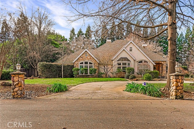 Detail Gallery Image 4 of 71 For 3015 Camelot Ct, Chico,  CA 95973 - 5 Beds | 5 Baths