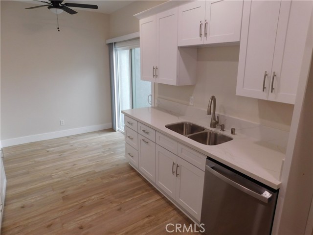 Image 7 of 21 For 910 Sheridan