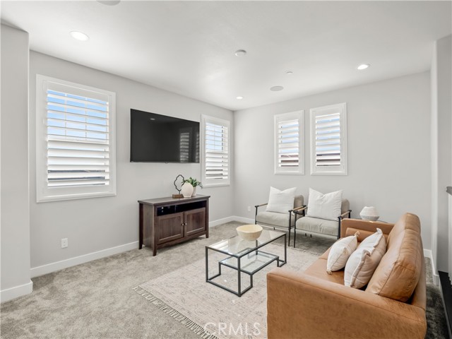 Detail Gallery Image 28 of 52 For 4483 Crown Bluffs Dr, Madera,  CA 93636 - 4 Beds | 3 Baths