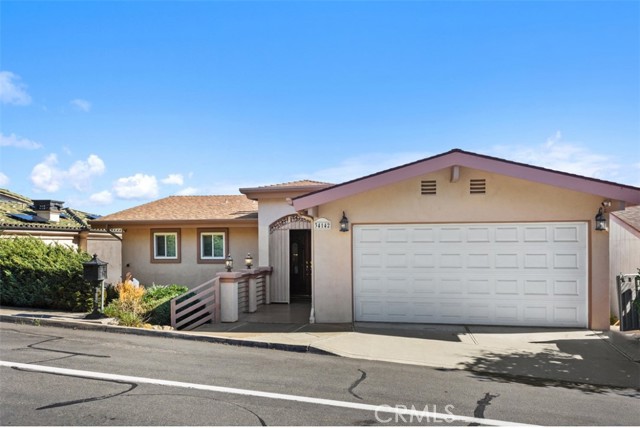 Detail Gallery Image 9 of 10 For 34142 Blue Lantern, Dana Point,  CA 92629 - 4 Beds | 4/1 Baths