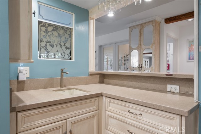 10331 Riverside Drive #203, North Hollywood, CA, 91602 10331 Riverside Drive #203, North Hollywood, CA, 91602
