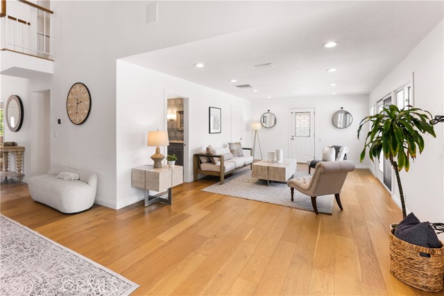 23721 Sarda Road, Valencia CA: https://media.crmls.org/medias/365c7813-ebd7-4ec7-a332-16dab3ed402e.jpg