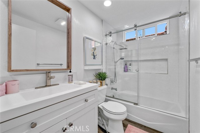 Detail Gallery Image 30 of 54 For 6875 E Swarthmore Dr, Anaheim Hills,  CA 92807 - 4 Beds | 3 Baths