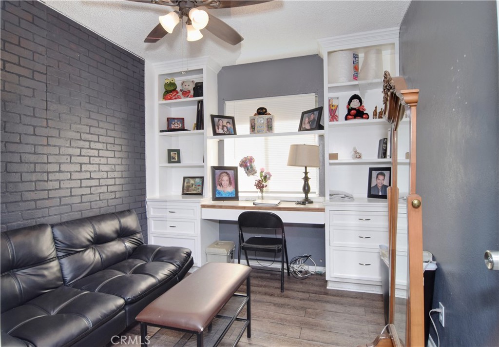 MLS #SR25252356 image #19