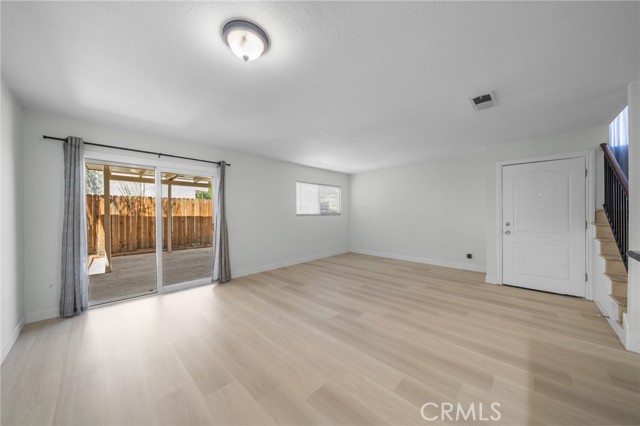 Detail Gallery Image 5 of 34 For 4814 Ranch Rd, Chino,  CA 91710 - 3 Beds | 2/1 Baths