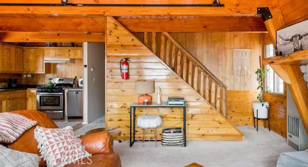 Detail Gallery Image 8 of 26 For 43469 Sheephorn, Big Bear Lake,  CA 92315 - 3 Beds | 3 Baths