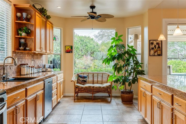 Detail Gallery Image 14 of 41 For 807 Sycamore Canyon Rd, Paso Robles,  CA 93446 - 3 Beds | 2 Baths