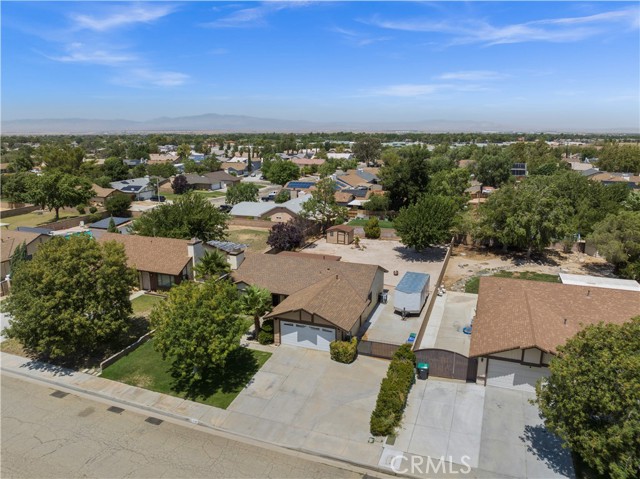 Detail Gallery Image 7 of 41 For 2749 W Avenue L4, Lancaster,  CA 93536 - 3 Beds | 2 Baths