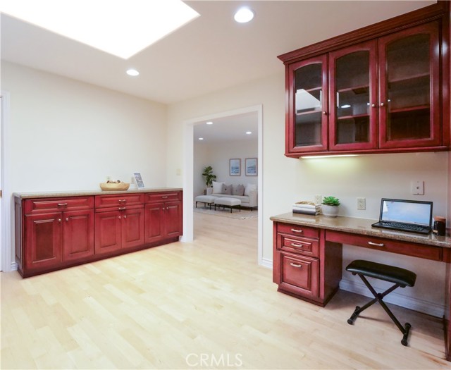Detail Gallery Image 11 of 42 For 26235 Birchfield Ave, Rancho Palos Verdes,  CA 90275 - 3 Beds | 2/1 Baths