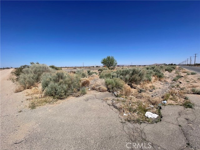 Detail Gallery Image 15 of 15 For 11252 Cactus Rd, Adelanto,  CA 92301 - 2 Beds | 1 Baths