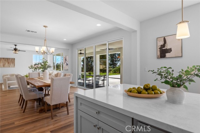 5808 Levanto Street, Bakersfield CA: https://media.crmls.org/medias/3661f603-7a52-4027-a192-2cf60fa2bd68.jpg
