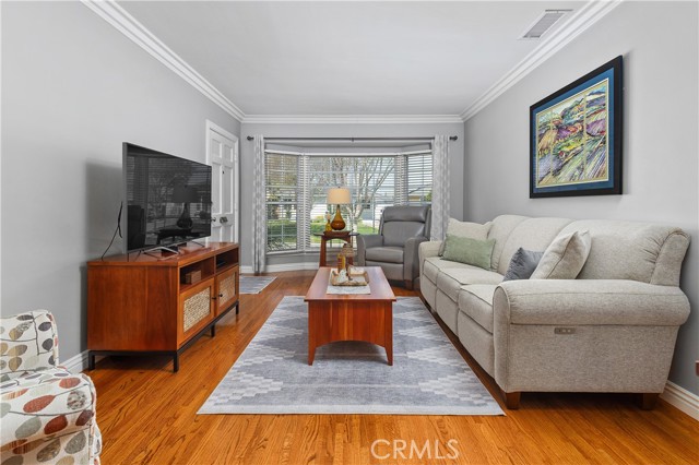 Detail Gallery Image 8 of 34 For 5754 Eckleson, Lakewood,  CA 90713 - 3 Beds | 2 Baths