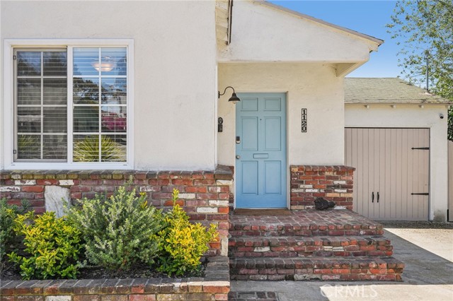 Detail Gallery Image 4 of 28 For 1120 9th St, Hermosa Beach,  CA 90254 - 2 Beds | 1 Baths