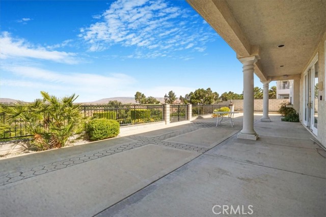 Detail Gallery Image 17 of 75 For 13097 Sage Hen Rd, Victorville,  CA 92395 - 5 Beds | 4 Baths