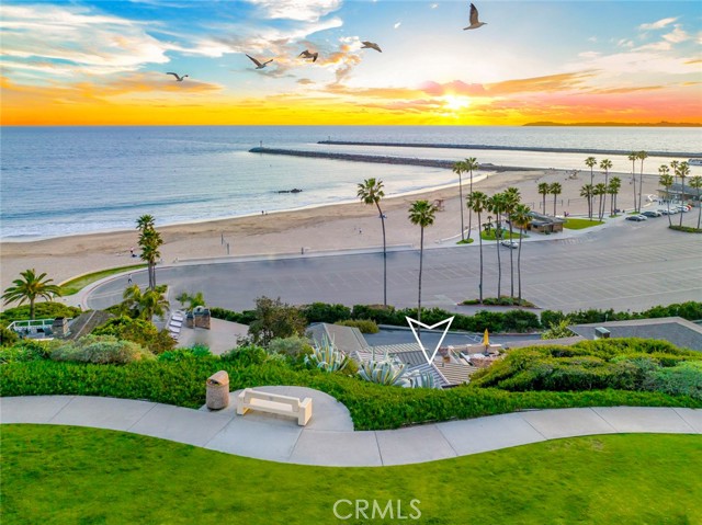 Detail Gallery Image 41 of 47 For 3130 Breakers, Corona Del Mar,  CA 92625 - 3 Beds | 2/1 Baths