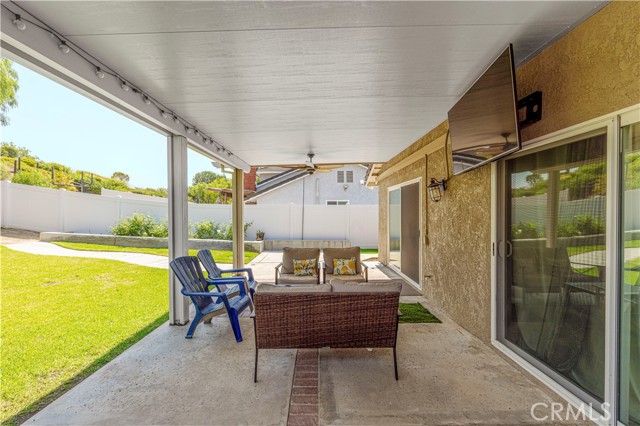 Detail Gallery Image 16 of 23 For 3862 Ravenswood Dr, Yorba Linda,  CA 92886 - 3 Beds | 2 Baths