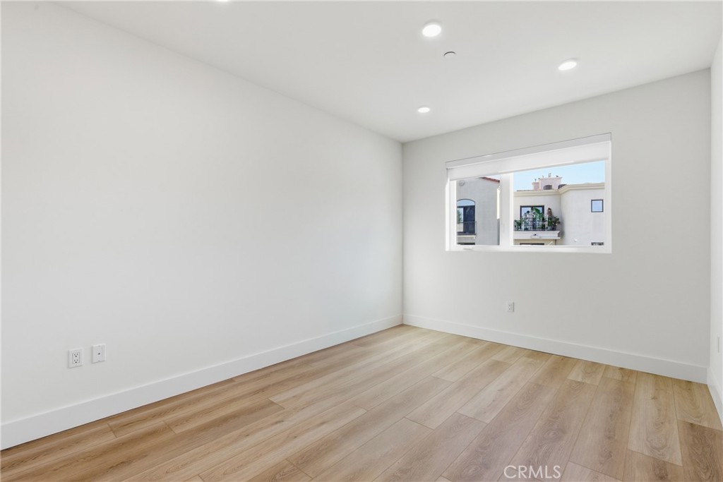 MLS #SR25269560 image #5