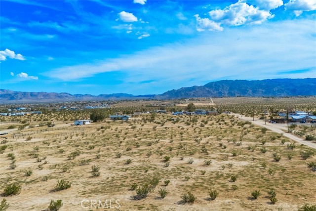 Detail Gallery Image 46 of 48 For 4435 Bullion Ave, Twentynine Palms,  CA 92277 - 4 Beds | 2/2 Baths