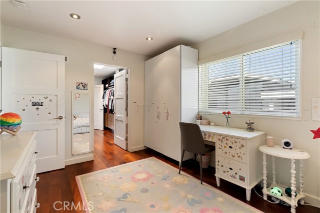 Detail Gallery Image 23 of 40 For 13231 Fiji Way #H,  Marina Del Rey,  CA 90292 - 3 Beds | 2/1 Baths