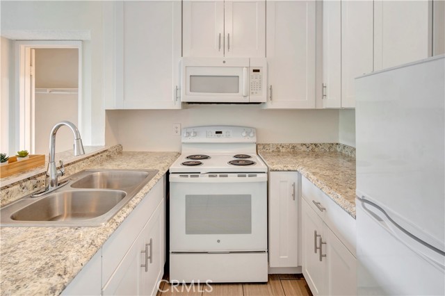 Detail Gallery Image 4 of 29 For 4060 Huerfano Ave #126,  San Diego,  CA 92117 - 0 Beds | 1 Baths