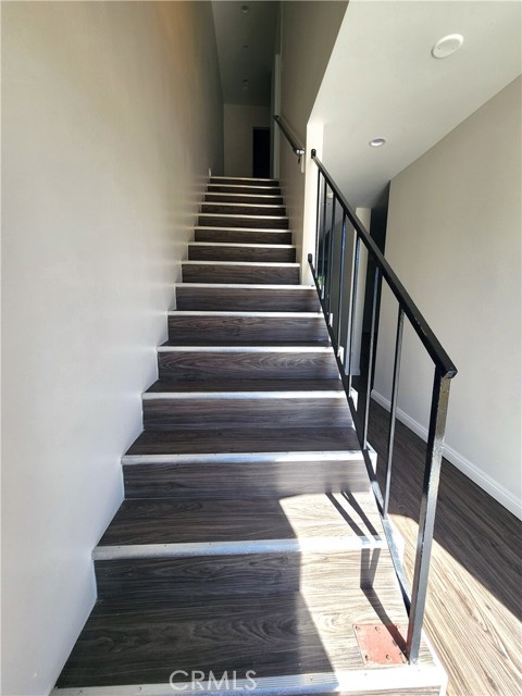 Detail Gallery Image 9 of 19 For 120 S Francisca Ave #6,  Redondo Beach,  CA 90277 - 2 Beds | 2 Baths