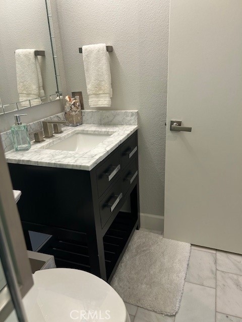 14241 Elizabeth Court, Fontana CA: https://media.crmls.org/medias/3666e9ae-4bc7-4b2f-8452-bf72c079e33e.jpg