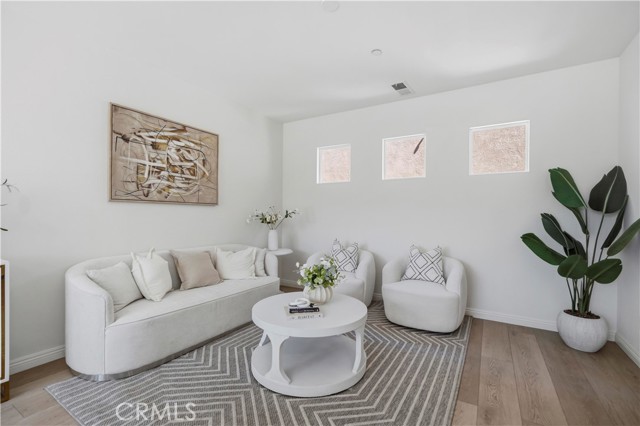 Detail Gallery Image 30 of 60 For 7038 Village, Corona,  CA 92880 - 3 Beds | 2/1 Baths