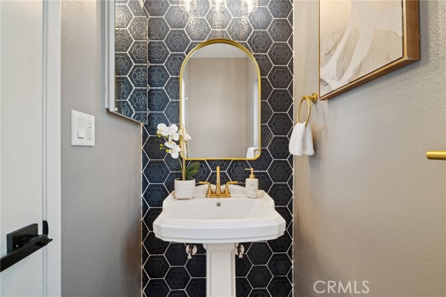 Detail Gallery Image 13 of 36 For 6152 Rosemead Bld #C,  Temple City,  CA 91780 - 3 Beds | 2/1 Baths
