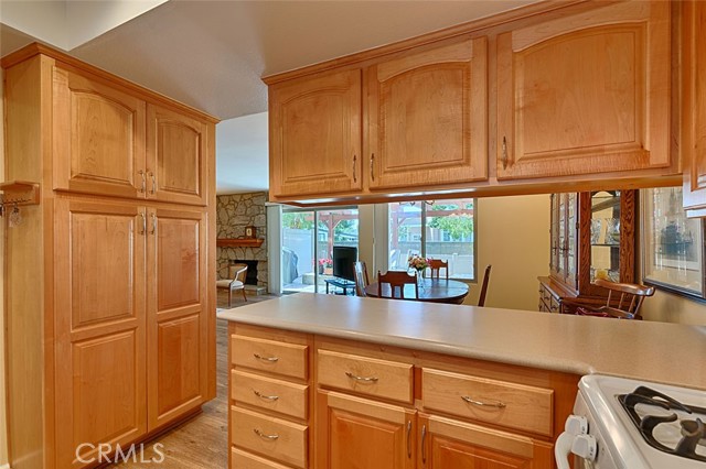 Detail Gallery Image 4 of 33 For 1730 Silver Maple Dr, La Habra,  CA 90631 - 2 Beds | 1/1 Baths