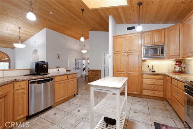 Image 27 of 70 For 9914 Flyrod Drive