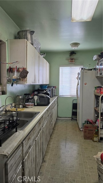 3018 Gage Avenue, El Monte CA: https://media.crmls.org/medias/3669dd2b-fd07-4313-9988-61c19343f07e.jpg