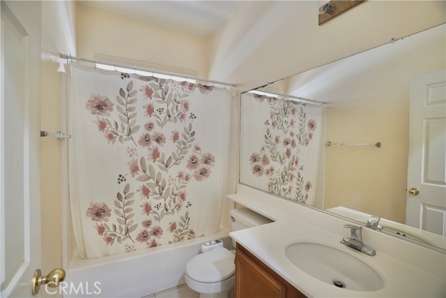 12597 Poinsetta Drive, Riverside CA: https://media.crmls.org/medias/3669fa25-5bd2-4949-9439-0a7bd89d389d.jpg