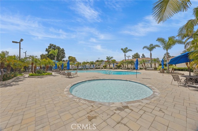 Detail Gallery Image 24 of 43 For 19796 Inverness Lane, Huntington Beach,  CA 92646 - 2 Beds | 2 Baths