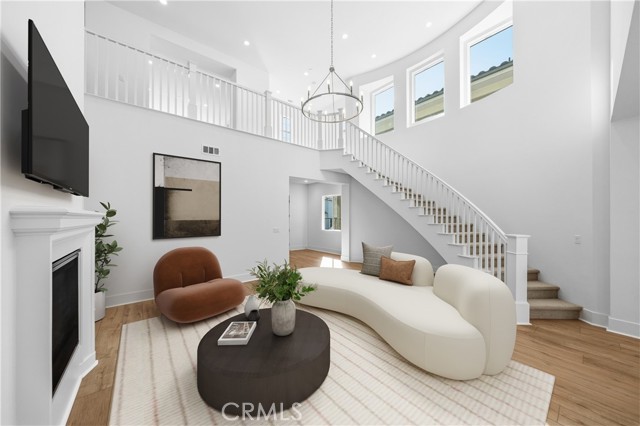 Detail Gallery Image 3 of 63 For 5817 Sunrise Ridge Ln, Lake Forest,  CA 92679 - 4 Beds | 3/1 Baths