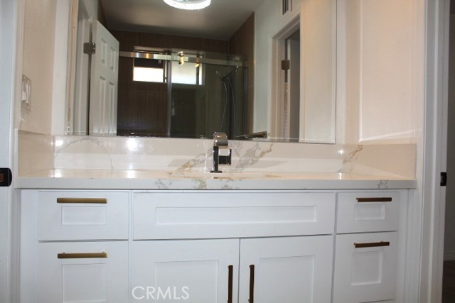 Detail Gallery Image 19 of 27 For 1671 W Cindy Ln #B,  Anaheim,  CA 92802 - 2 Beds | 2 Baths