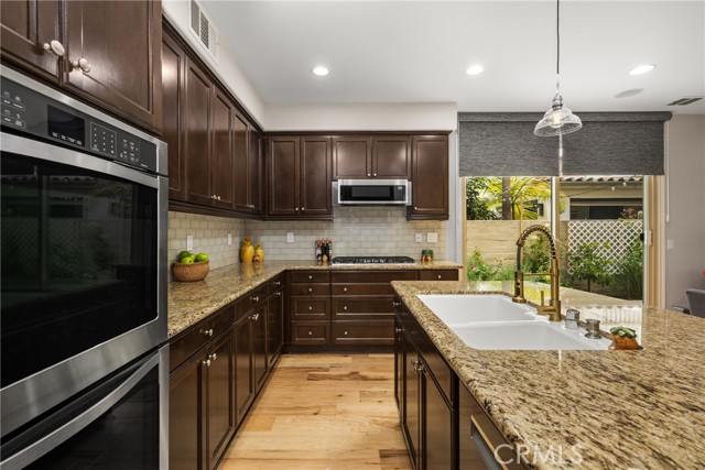 8315 Kendall Drive, Huntington Beach CA: https://media.crmls.org/medias/366c08e8-637b-4e76-a86b-0823f5384f12.jpg