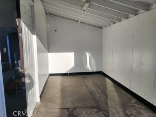 Detail Gallery Image 19 of 32 For 15718 1/2 Larch Ave, Lawndale,  CA 90260 - 4 Beds | 3 Baths