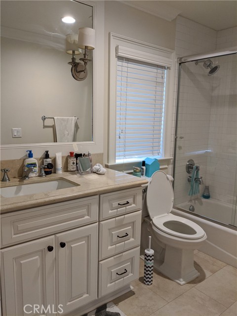 5310 La Forest Drive, La Canada Flintridge CA: https://media.crmls.org/medias/366ce910-436a-428a-9f05-293c9217c987.jpg