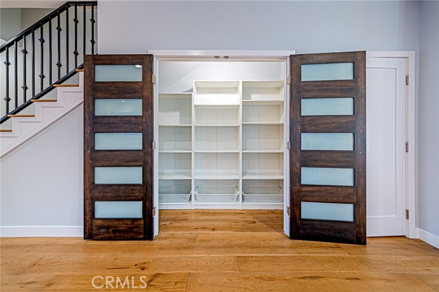 Detail Gallery Image 6 of 24 For 1226 Meadowbrook, Los Angeles,  CA 90019 - – Beds | – Baths