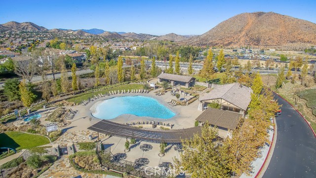 Detail Gallery Image 35 of 53 For 34236 Baja Ct, Lake Elsinore,  CA 92532 - 4 Beds | 2/1 Baths